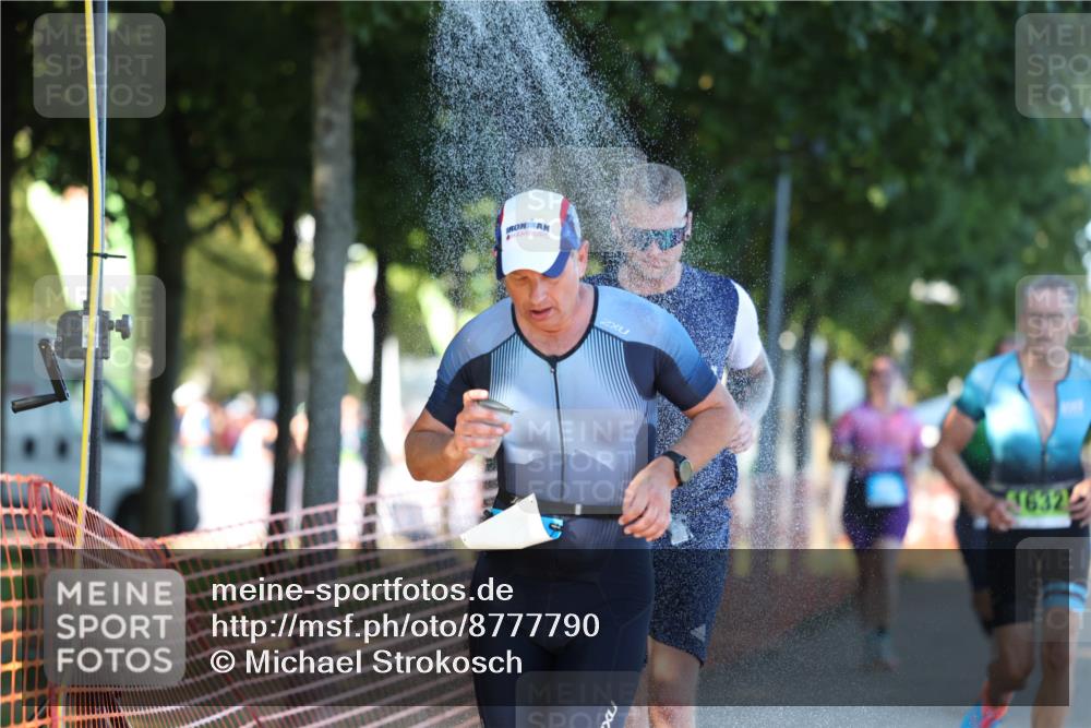 07.09.2025 - 19. Norderstedt Triathlon Michael Strokosch http://msf.ph/oto/8777790 07.09.2025 16:52:47 Laufen 408, 916, 1400, 1632 meine-sportfotos.de