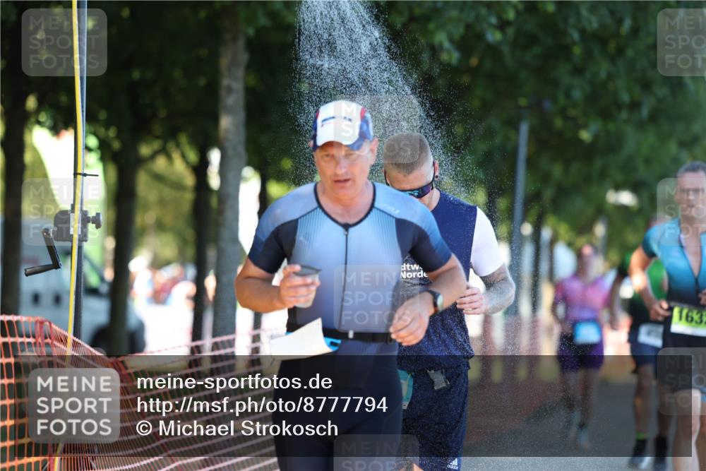07.09.2025 - 19. Norderstedt Triathlon Michael Strokosch http://msf.ph/oto/8777794 07.09.2025 16:52:47 Laufen 408, 916, 1400, 1632 meine-sportfotos.de