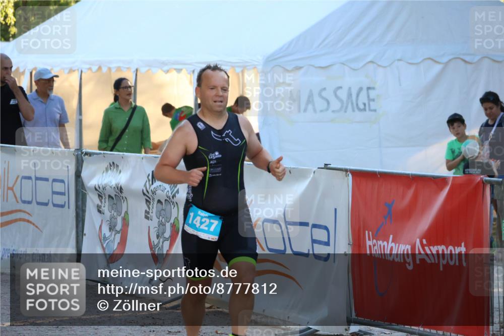 07.09.2025 - 19. Norderstedt Triathlon Zöllner http://msf.ph/oto/8777812 07.09.2025 17:16:55 Ziel 396, 1427 meine-sportfotos.de