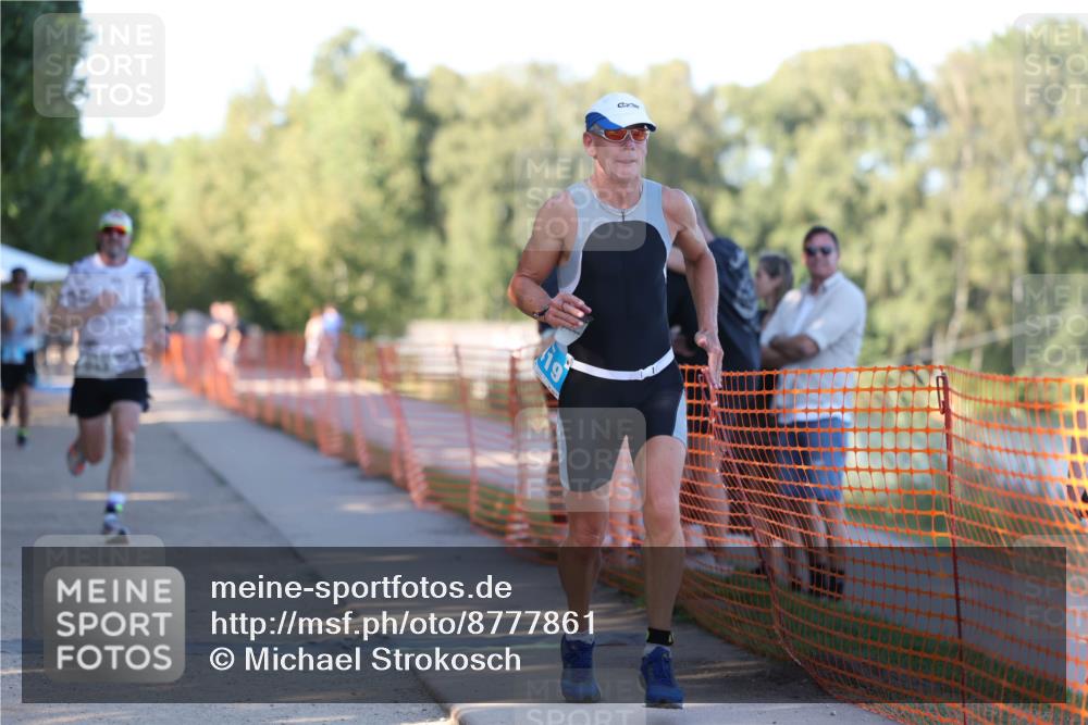 07.09.2025 - 19. Norderstedt Triathlon Michael Strokosch http://msf.ph/oto/8777861 07.09.2025 16:52:58 Laufen 378, 1419 meine-sportfotos.de