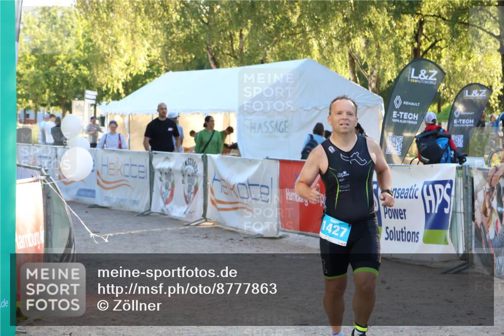 07.09.2025 - 19. Norderstedt Triathlon Zöllner http://msf.ph/oto/8777863 07.09.2025 17:16:57 Ziel 1427 meine-sportfotos.de