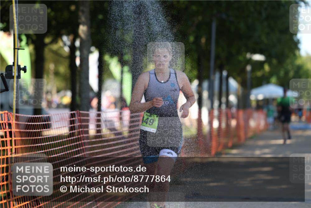 07.09.2025 - 19. Norderstedt Triathlon Michael Strokosch http://msf.ph/oto/8777864 07.09.2025 15:52:09 Laufen 440, 449 meine-sportfotos.de