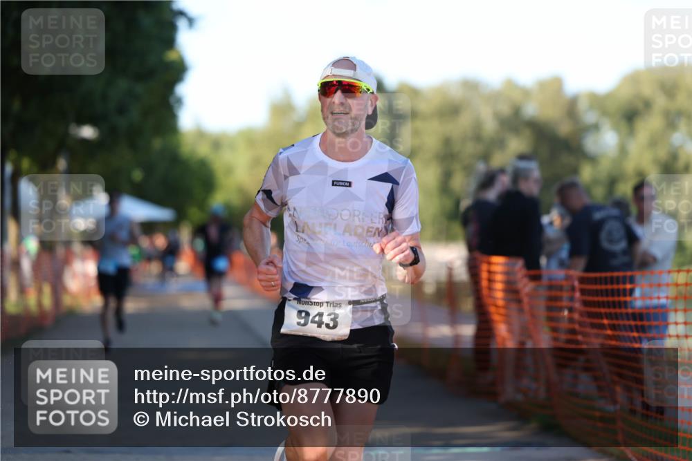07.09.2025 - 19. Norderstedt Triathlon Michael Strokosch http://msf.ph/oto/8777890 07.09.2025 16:53:01 Laufen 378, 1419 meine-sportfotos.de