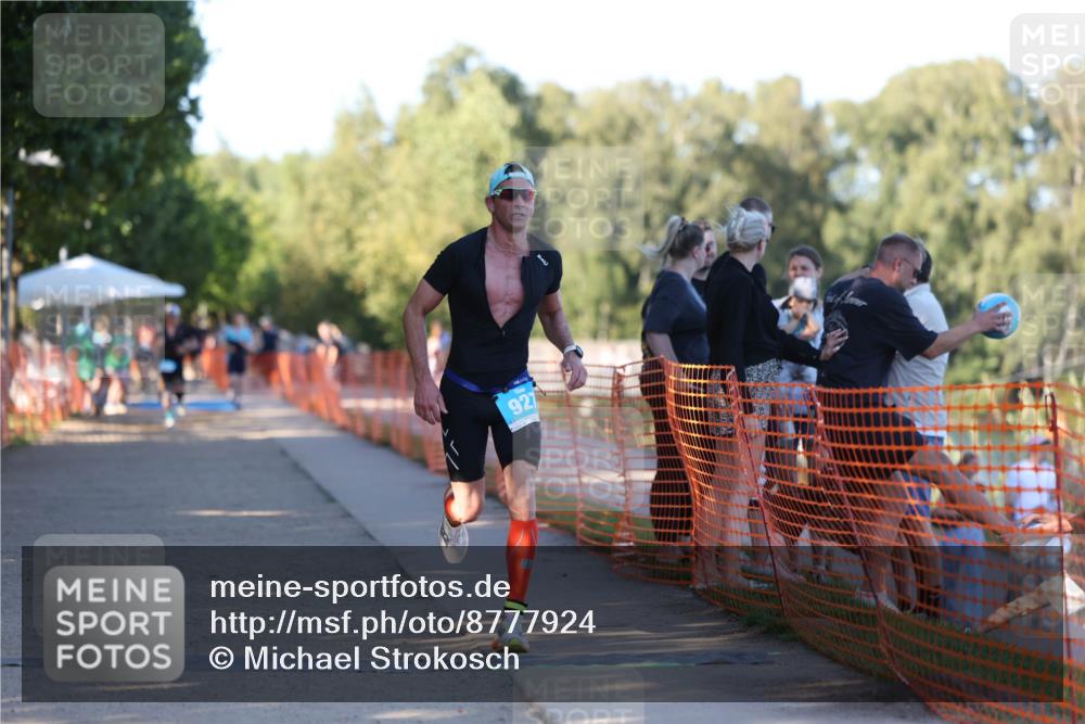 07.09.2025 - 19. Norderstedt Triathlon Michael Strokosch http://msf.ph/oto/8777924 07.09.2025 16:53:07 Laufen 378 meine-sportfotos.de