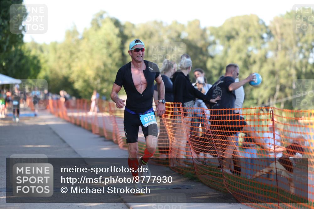 07.09.2025 - 19. Norderstedt Triathlon Michael Strokosch http://msf.ph/oto/8777930 07.09.2025 16:53:07 Laufen 378 meine-sportfotos.de