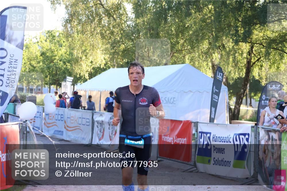 07.09.2025 - 19. Norderstedt Triathlon Zöllner http://msf.ph/oto/8777935 07.09.2025 17:18:55 Ziel 1460 meine-sportfotos.de
