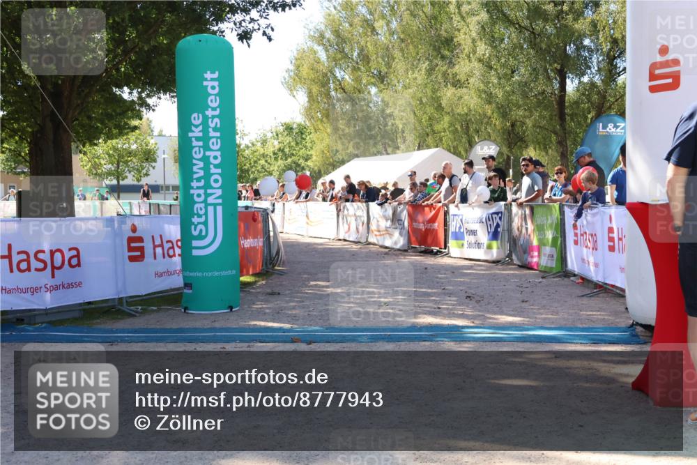 07.09.2025 - 19. Norderstedt Triathlon Zöllner http://msf.ph/oto/8777943 07.09.2025 12:23:21 Ziel  meine-sportfotos.de