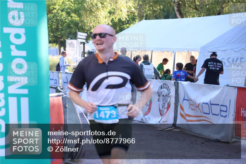 07.09.2025 - 19. Norderstedt Triathlon Zöllner http://msf.ph/oto/8777966 07.09.2025 17:19:09 Ziel 1473 meine-sportfotos.de