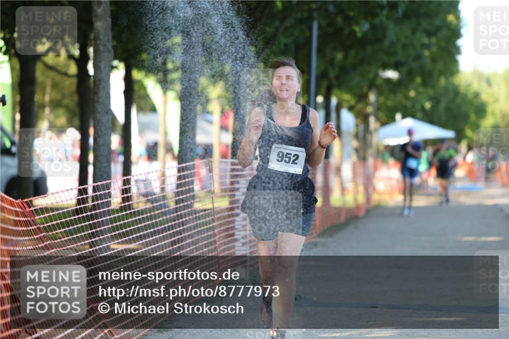 07.09.2025 - 19. Norderstedt Triathlon Michael Strokosch http://msf.ph/oto/8777973 07.09.2025 16:53:30 Laufen 386, 885, 952 meine-sportfotos.de