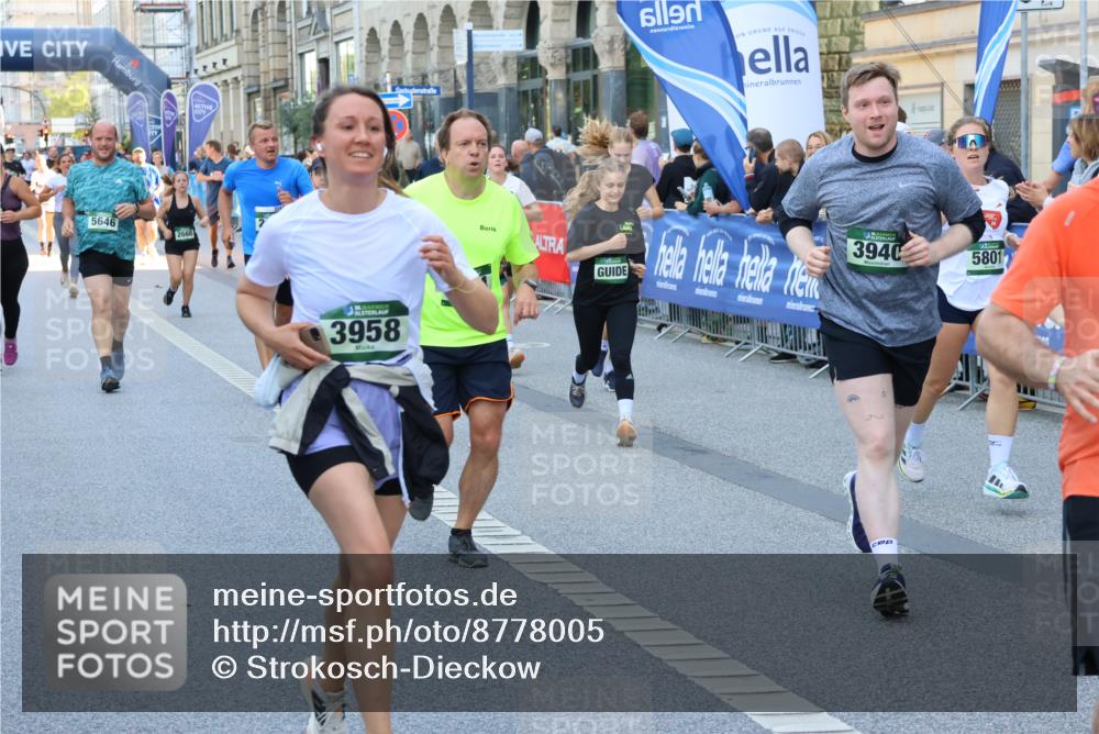 07.09.2025 - BARMER Alsterlauf Strokosch-Dieckow http://msf.ph/oto/8778005 07.09.2025 10:06:54 Ziel 2109, 2110, 2218, 2260, 2263, 2637, 2767, 2806, 2959, 2962, 3196, 3274, 3319, 3343, 3576, 3782, 3807, 3820, 3878, 3998, 4061, 4063, 4153, 4263, 4309, 4409, 4503, 4710, 4715, 4736, 4957, 5060, 5113, 5292, 5361, 5365, 5932, 6061, 6063, 8157, 8205, 8363 meine-sportfotos.de