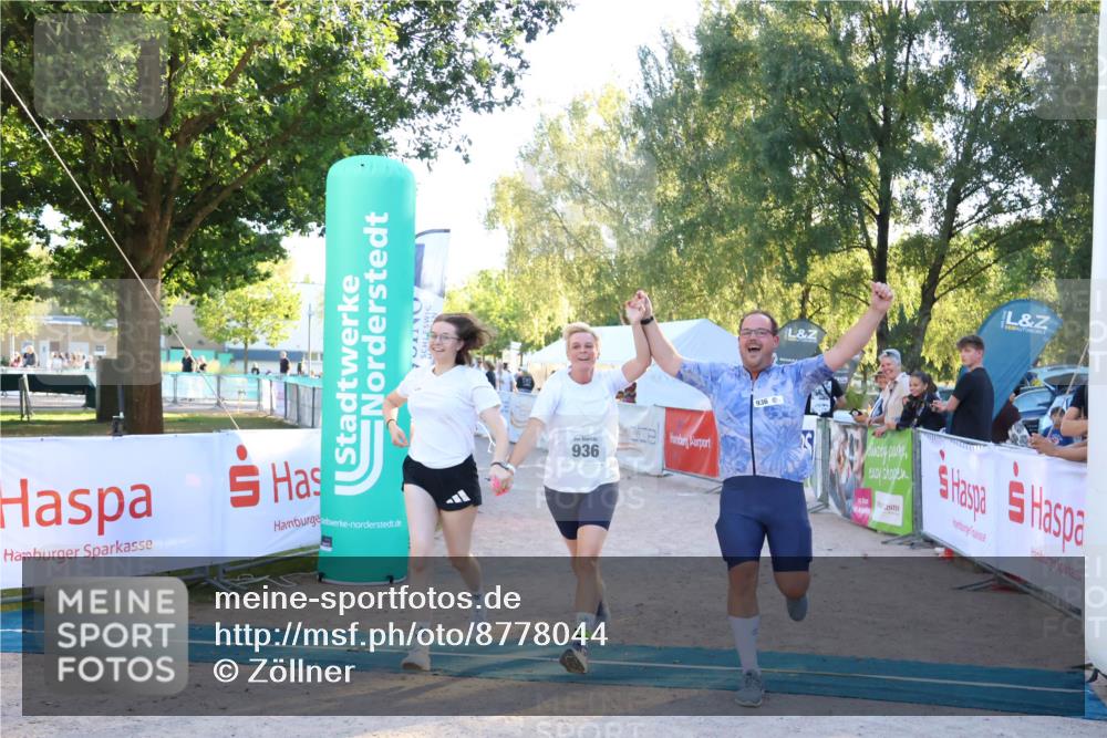 07.09.2025 - 19. Norderstedt Triathlon Zöllner http://msf.ph/oto/8778044 07.09.2025 17:19:24 Ziel 936 meine-sportfotos.de