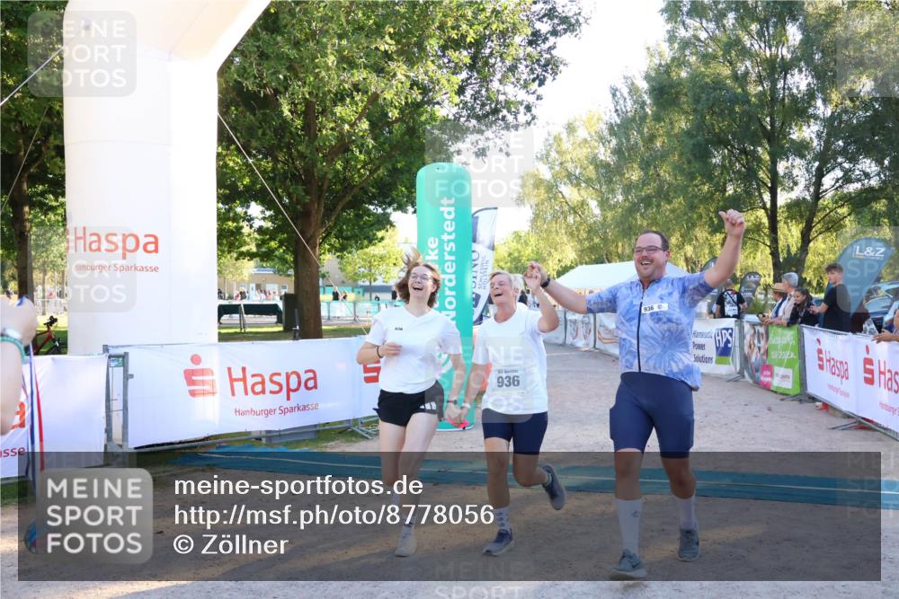 07.09.2025 - 19. Norderstedt Triathlon Zöllner http://msf.ph/oto/8778056 07.09.2025 17:19:24 Ziel 936 meine-sportfotos.de