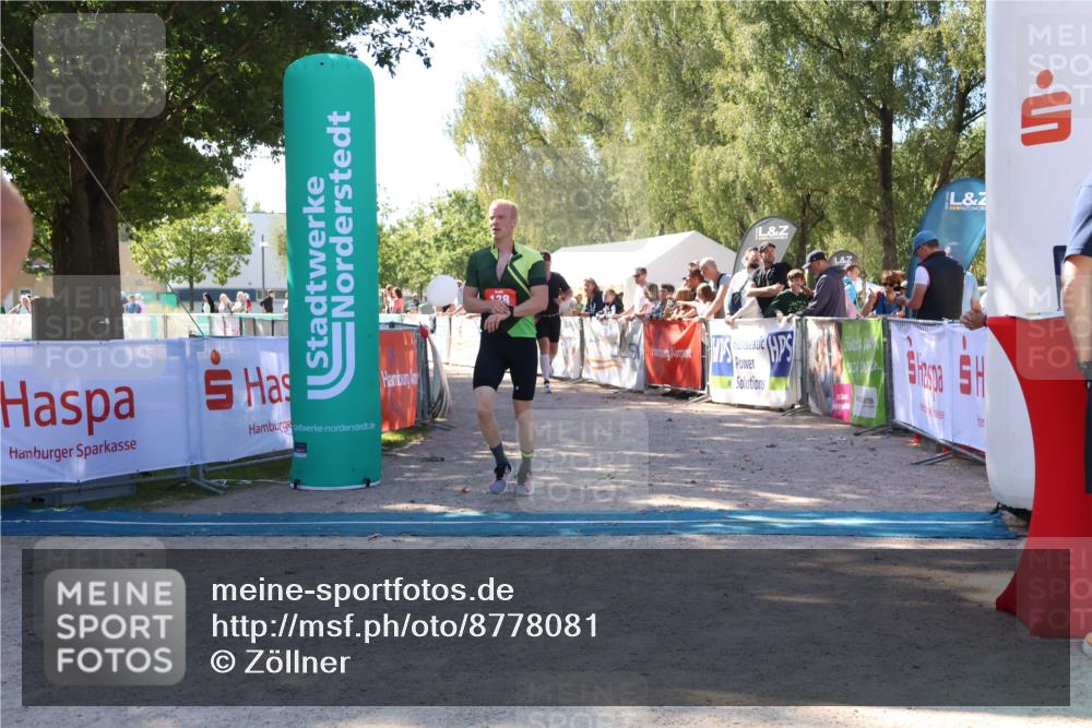07.09.2025 - 19. Norderstedt Triathlon Zöllner http://msf.ph/oto/8778081 07.09.2025 12:24:23 Ziel 138, 152, 281 meine-sportfotos.de