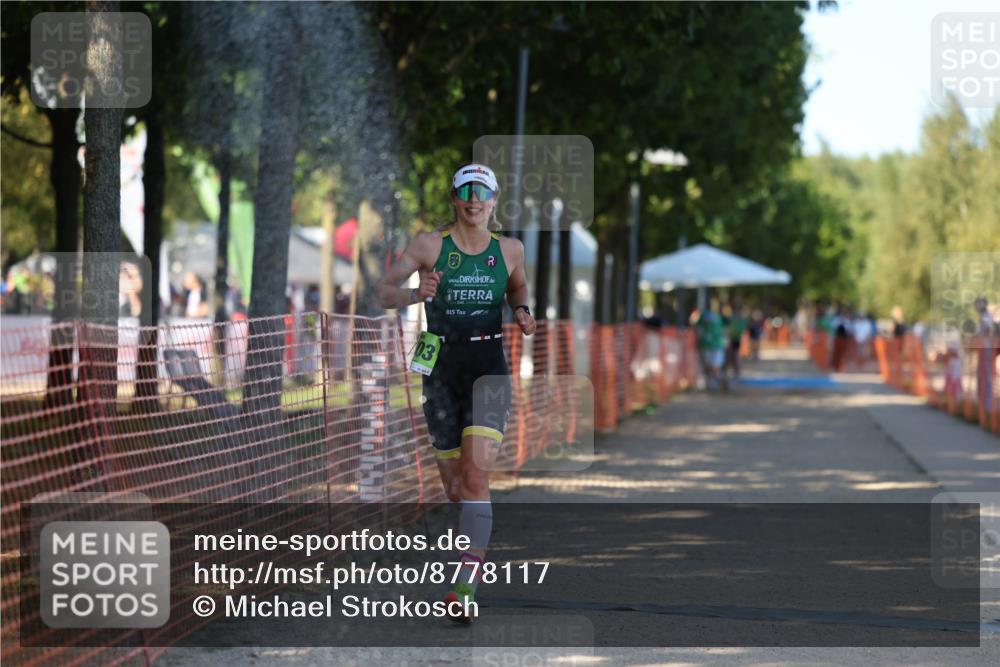 07.09.2025 - 19. Norderstedt Triathlon Michael Strokosch http://msf.ph/oto/8778117 07.09.2025 15:53:00 Laufen 1503 meine-sportfotos.de