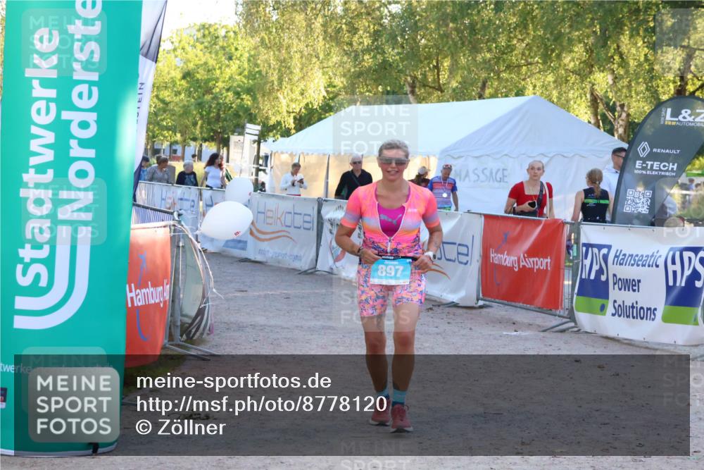 07.09.2025 - 19. Norderstedt Triathlon Zöllner http://msf.ph/oto/8778120 07.09.2025 17:19:49 Ziel 897 meine-sportfotos.de