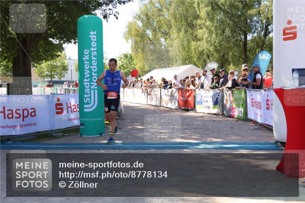 07.09.2025 - 19. Norderstedt Triathlon Zöllner http://msf.ph/oto/8778134 07.09.2025 12:26:39 Ziel 775 meine-sportfotos.de