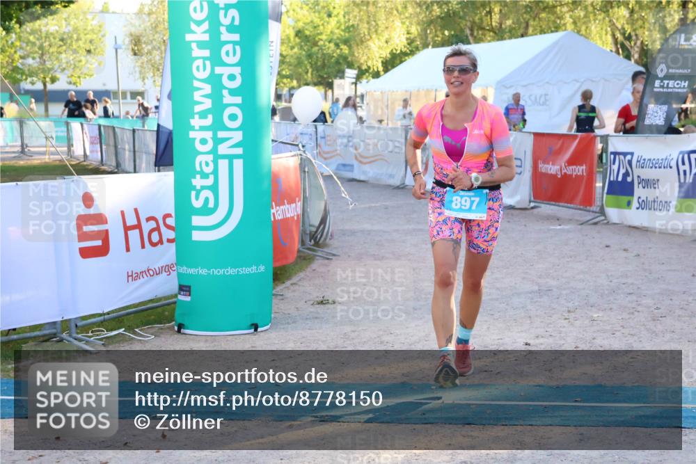 07.09.2025 - 19. Norderstedt Triathlon Zöllner http://msf.ph/oto/8778150 07.09.2025 17:19:50 Ziel 897 meine-sportfotos.de
