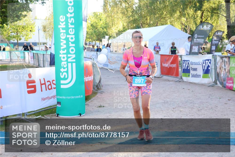 07.09.2025 - 19. Norderstedt Triathlon Zöllner http://msf.ph/oto/8778157 07.09.2025 17:19:50 Ziel 897 meine-sportfotos.de