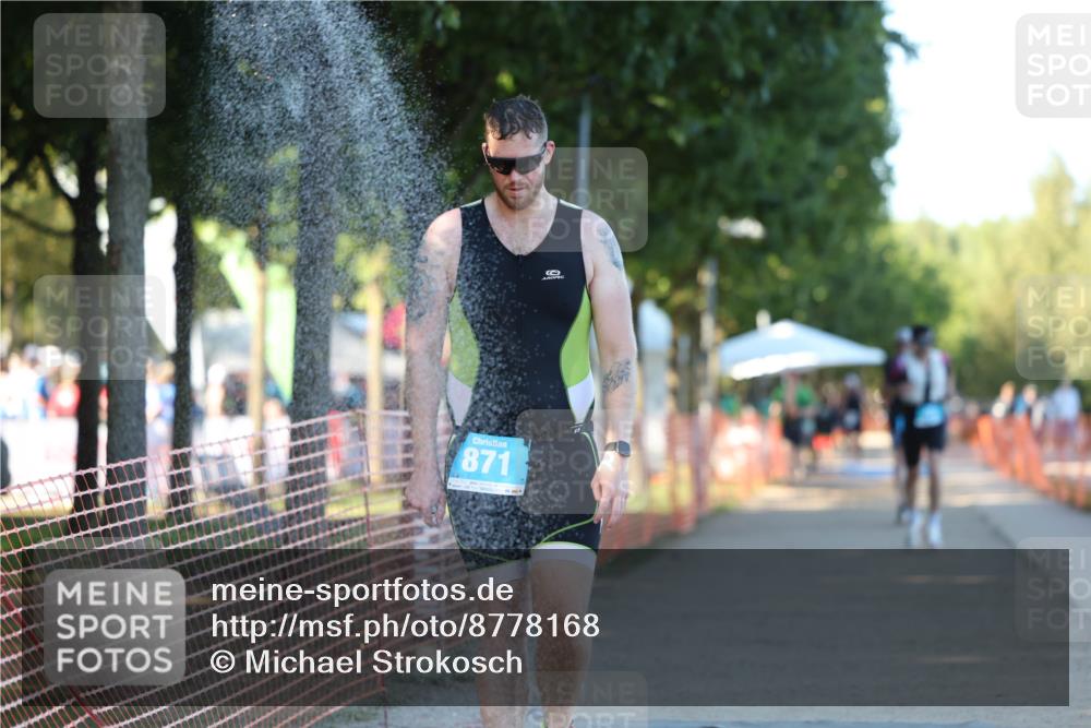 07.09.2025 - 19. Norderstedt Triathlon Michael Strokosch http://msf.ph/oto/8778168 07.09.2025 16:54:17 Laufen 871, 873, 1409 meine-sportfotos.de