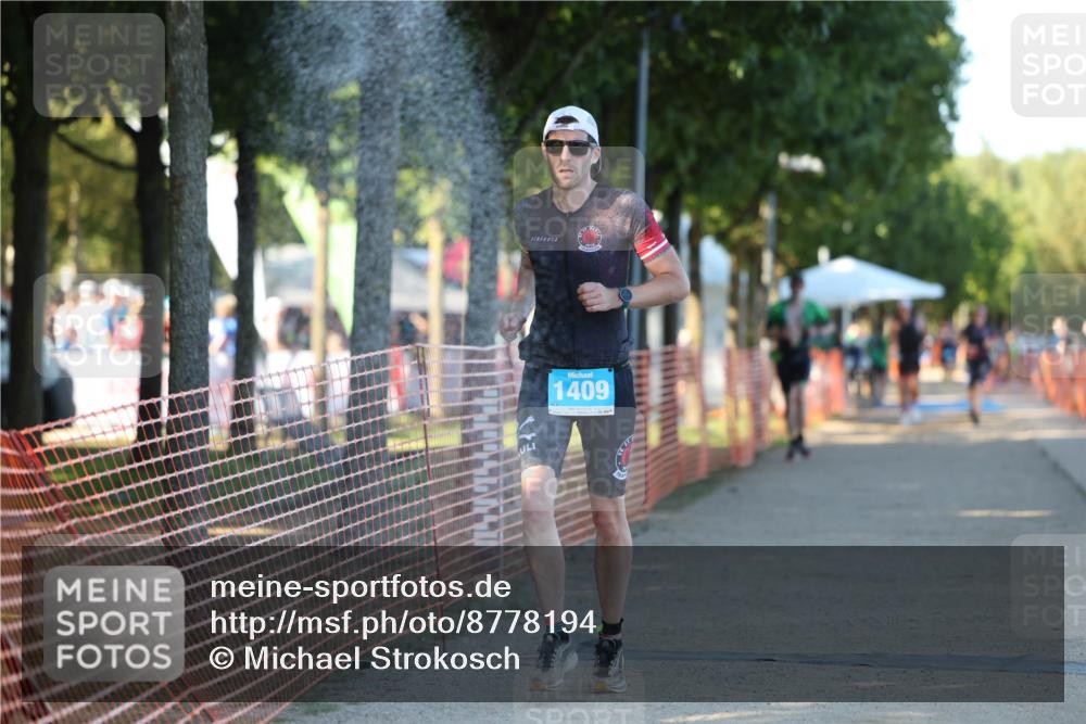 07.09.2025 - 19. Norderstedt Triathlon Michael Strokosch http://msf.ph/oto/8778194 07.09.2025 16:54:24 Laufen 873, 1409 meine-sportfotos.de