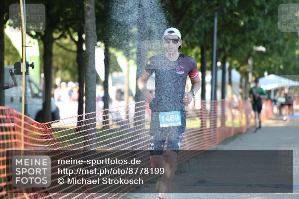 07.09.2025 - 19. Norderstedt Triathlon Michael Strokosch http://msf.ph/oto/8778199 07.09.2025 16:54:25 Laufen 873, 1409 meine-sportfotos.de