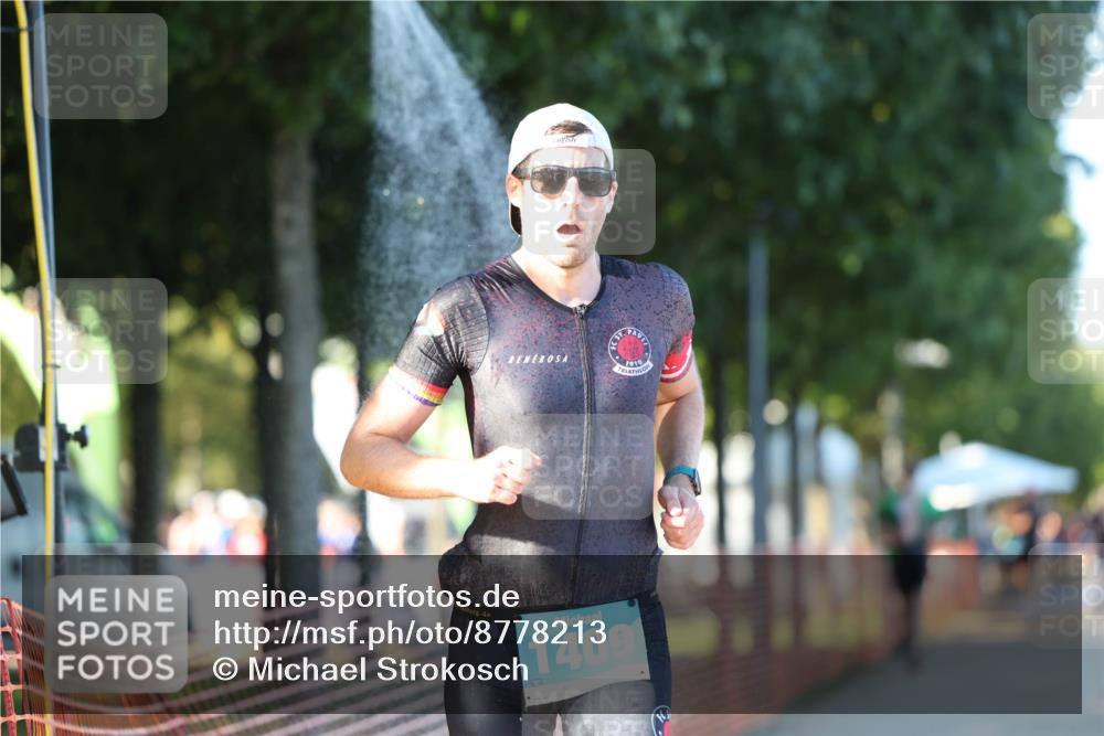07.09.2025 - 19. Norderstedt Triathlon Michael Strokosch http://msf.ph/oto/8778213 07.09.2025 16:54:26 Laufen 873, 1409 meine-sportfotos.de