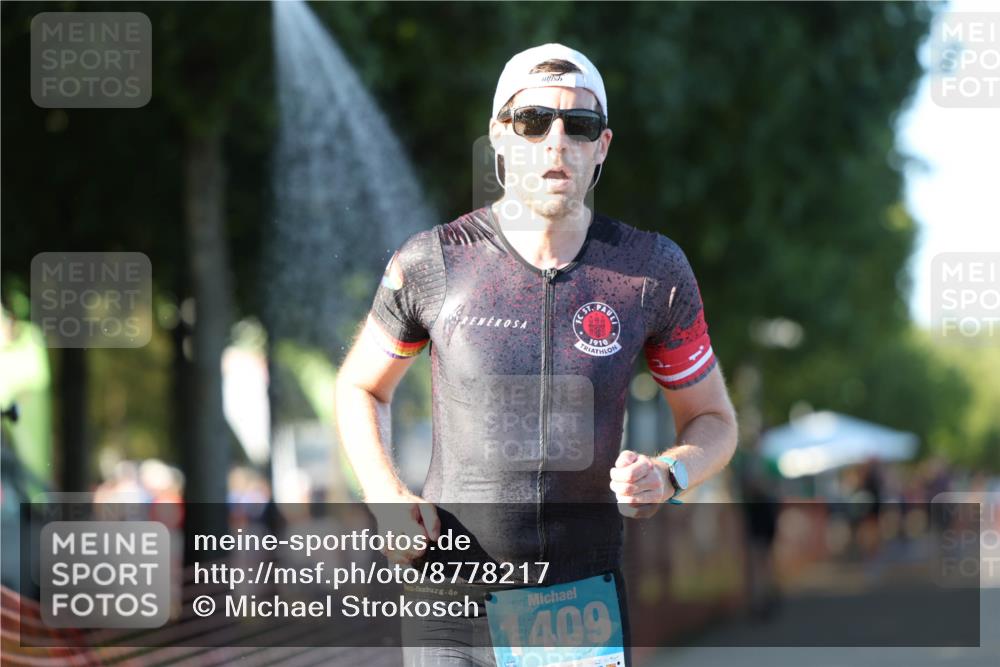07.09.2025 - 19. Norderstedt Triathlon Michael Strokosch http://msf.ph/oto/8778217 07.09.2025 16:54:26 Laufen 873, 1409 meine-sportfotos.de