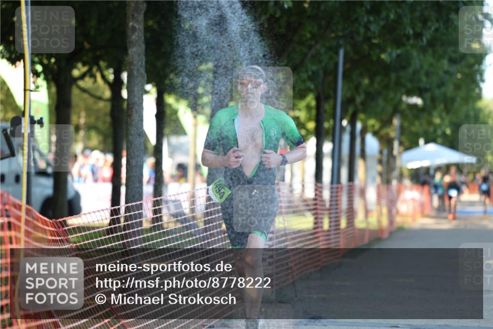 07.09.2025 - 19. Norderstedt Triathlon Michael Strokosch http://msf.ph/oto/8778222 07.09.2025 16:54:35 Laufen 1405, 1557 meine-sportfotos.de