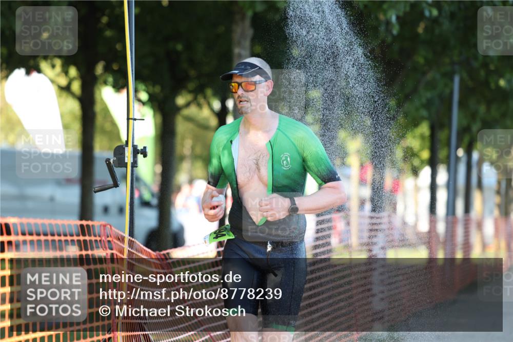 07.09.2025 - 19. Norderstedt Triathlon Michael Strokosch http://msf.ph/oto/8778239 07.09.2025 16:54:36 Laufen 1405, 1557 meine-sportfotos.de