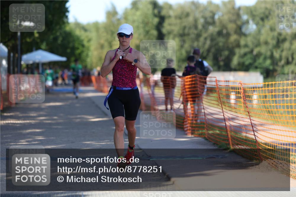 07.09.2025 - 19. Norderstedt Triathlon Michael Strokosch http://msf.ph/oto/8778251 07.09.2025 15:54:02 Laufen 464 meine-sportfotos.de