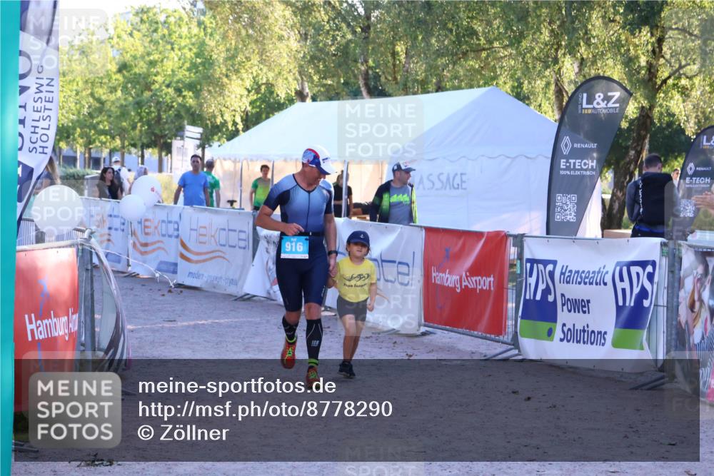 07.09.2025 - 19. Norderstedt Triathlon Zöllner http://msf.ph/oto/8778290 07.09.2025 17:20:41 Ziel 916 meine-sportfotos.de