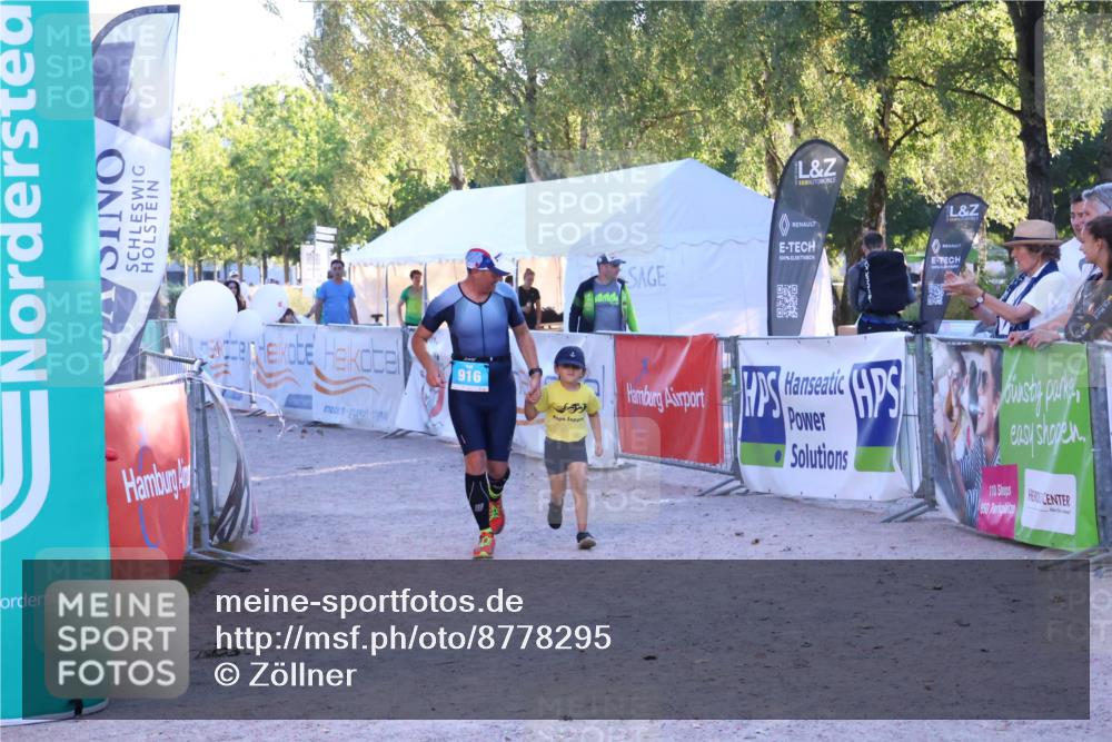 07.09.2025 - 19. Norderstedt Triathlon Zöllner http://msf.ph/oto/8778295 07.09.2025 17:20:41 Ziel 916 meine-sportfotos.de