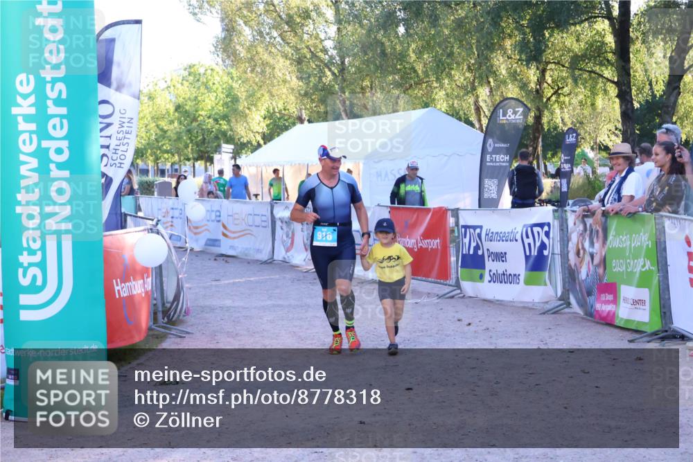07.09.2025 - 19. Norderstedt Triathlon Zöllner http://msf.ph/oto/8778318 07.09.2025 17:20:42 Ziel 916 meine-sportfotos.de