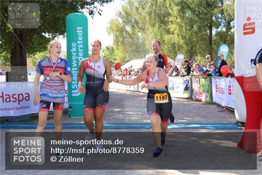 07.09.2025 - 19. Norderstedt Triathlon Zöllner http://msf.ph/oto/8778359 07.09.2025 12:29:04 Ziel 736, 1197, 1348 meine-sportfotos.de