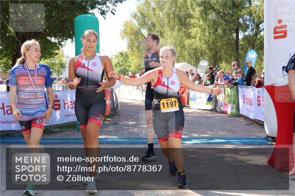 07.09.2025 - 19. Norderstedt Triathlon Zöllner http://msf.ph/oto/8778367 07.09.2025 12:29:05 Ziel 736, 1197, 1348 meine-sportfotos.de
