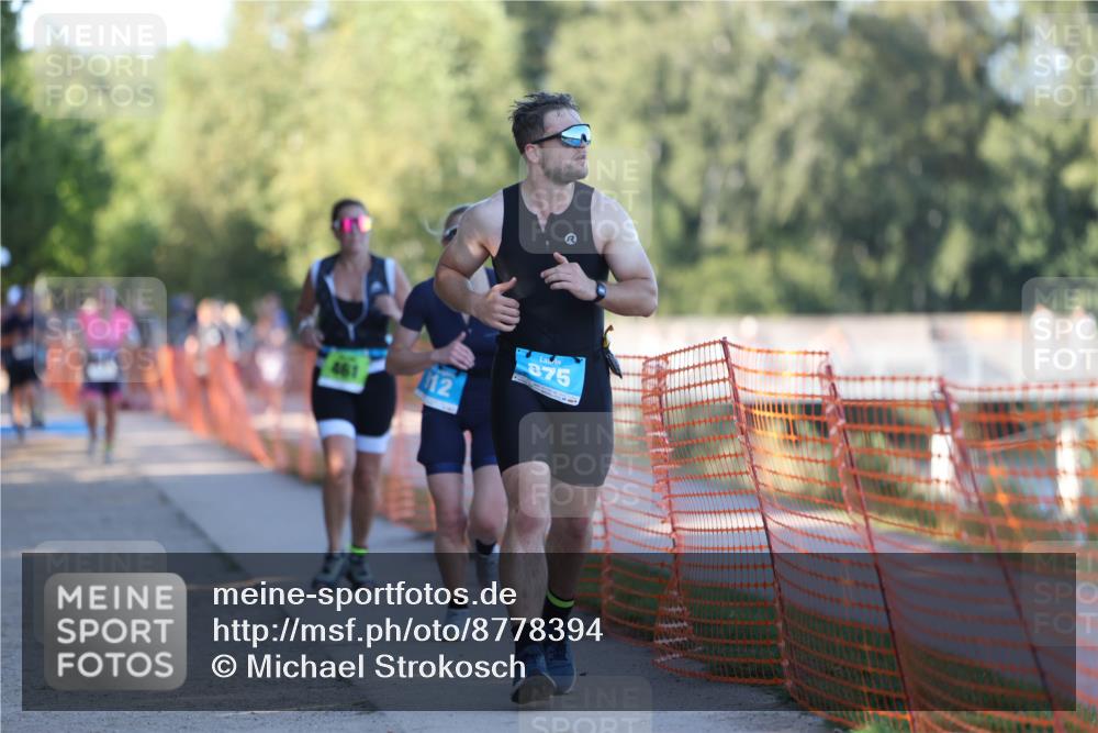 07.09.2025 - 19. Norderstedt Triathlon Michael Strokosch http://msf.ph/oto/8778394 07.09.2025 16:57:59 Laufen 461, 875, 912 meine-sportfotos.de