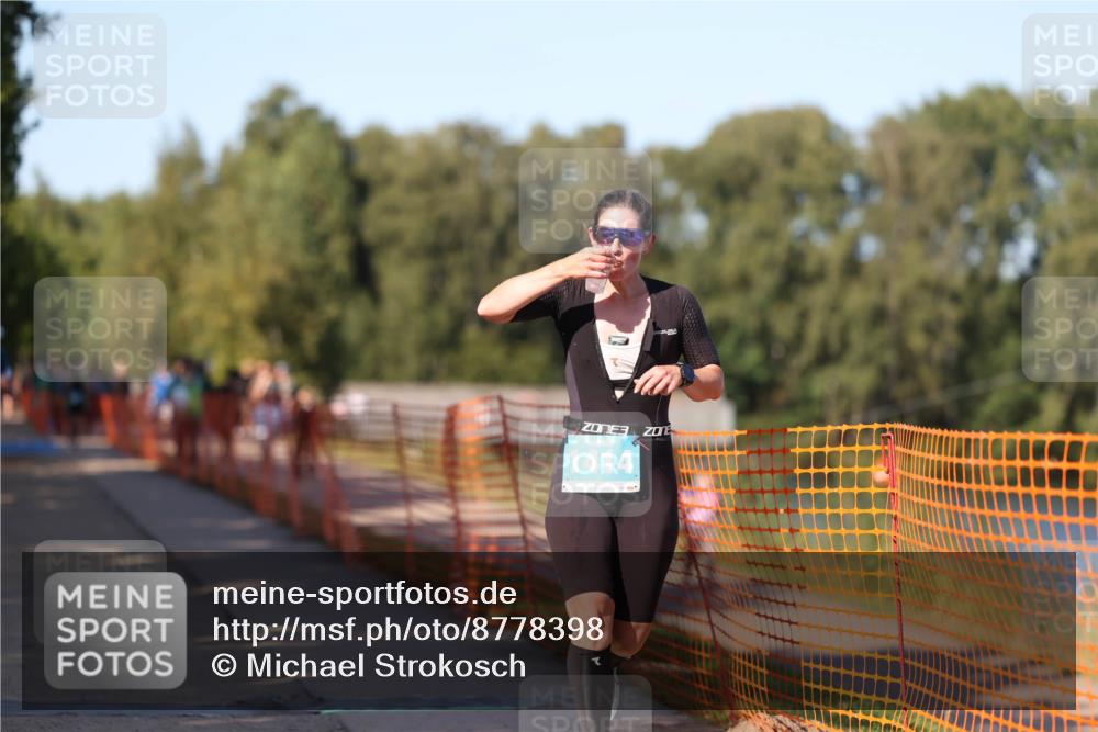 07.09.2025 - 19. Norderstedt Triathlon Michael Strokosch http://msf.ph/oto/8778398 07.09.2025 15:54:42 Laufen 444, 1414 meine-sportfotos.de