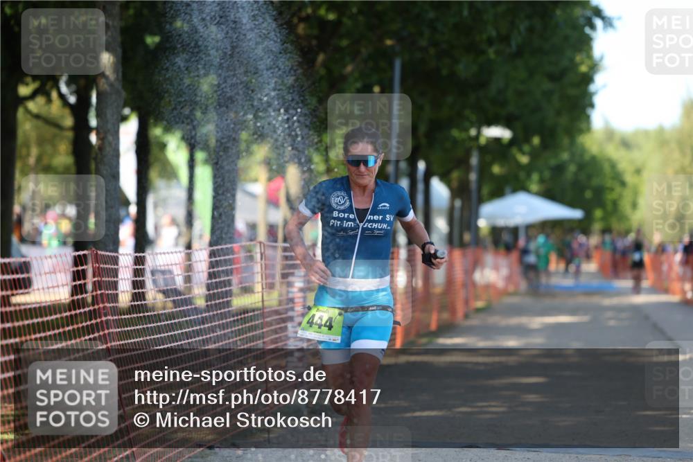 07.09.2025 - 19. Norderstedt Triathlon Michael Strokosch http://msf.ph/oto/8778417 07.09.2025 15:54:46 Laufen 444, 1414 meine-sportfotos.de
