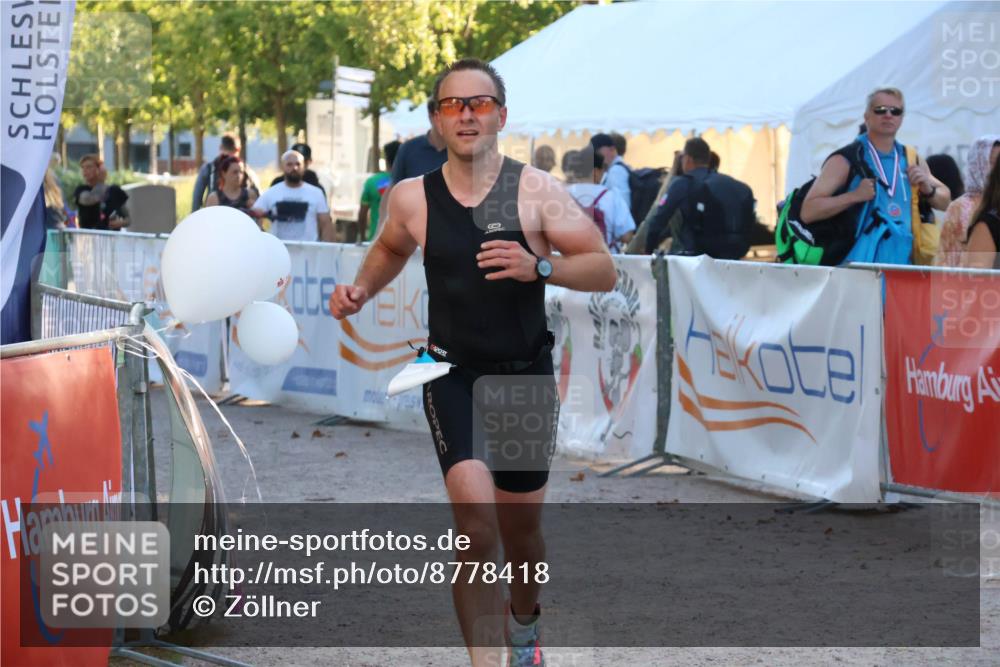 07.09.2025 - 19. Norderstedt Triathlon Zöllner http://msf.ph/oto/8778418 07.09.2025 17:21:03 Ziel 893 meine-sportfotos.de