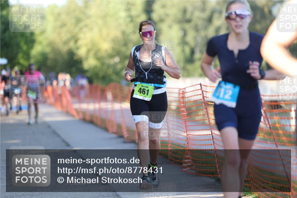 07.09.2025 - 19. Norderstedt Triathlon Michael Strokosch http://msf.ph/oto/8778431 07.09.2025 16:58:02 Laufen 461, 875, 912 meine-sportfotos.de
