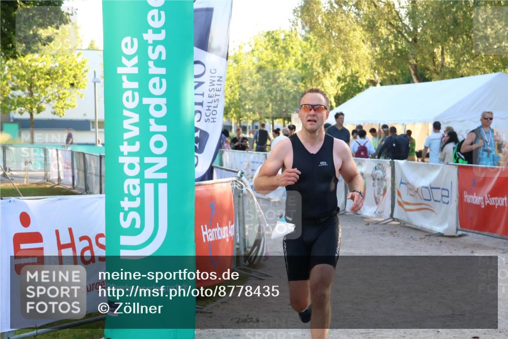 07.09.2025 - 19. Norderstedt Triathlon Zöllner http://msf.ph/oto/8778435 07.09.2025 17:21:04 Ziel 893 meine-sportfotos.de