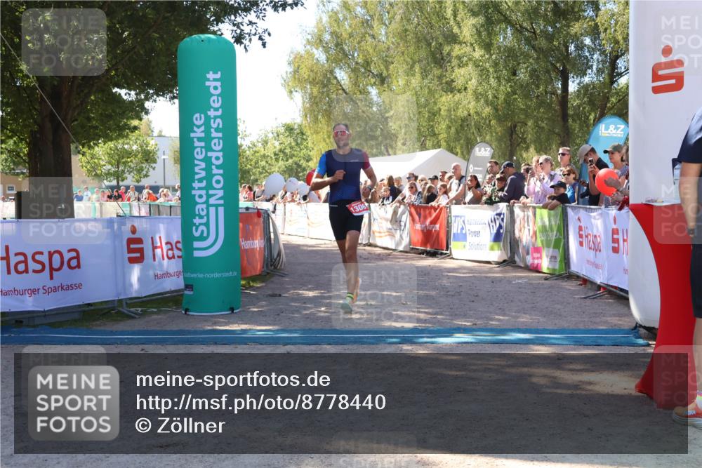 07.09.2025 - 19. Norderstedt Triathlon Zöllner http://msf.ph/oto/8778440 07.09.2025 12:29:43 Ziel 1306 meine-sportfotos.de