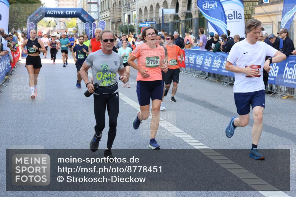 07.09.2025 - BARMER Alsterlauf Strokosch-Dieckow http://msf.ph/oto/8778451 07.09.2025 10:06:49 Ziel 2218, 2260, 2263, 2767, 2806, 2959, 2994, 3196, 3274, 3319, 3391, 3576, 3807, 3878, 3998, 4153, 4263, 4309, 4409, 4466, 4503, 4710, 4715, 4736, 5113, 5292, 5361, 5364, 5365, 6057, 6061, 6063, 6268, 6278, 8157, 8205, 8363 meine-sportfotos.de