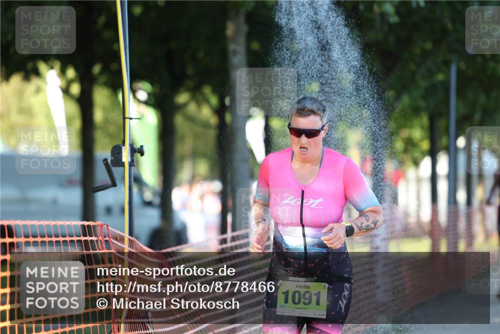 07.09.2025 - 19. Norderstedt Triathlon Michael Strokosch http://msf.ph/oto/8778466 07.09.2025 16:58:16 Laufen 955, 1091, 1410 meine-sportfotos.de