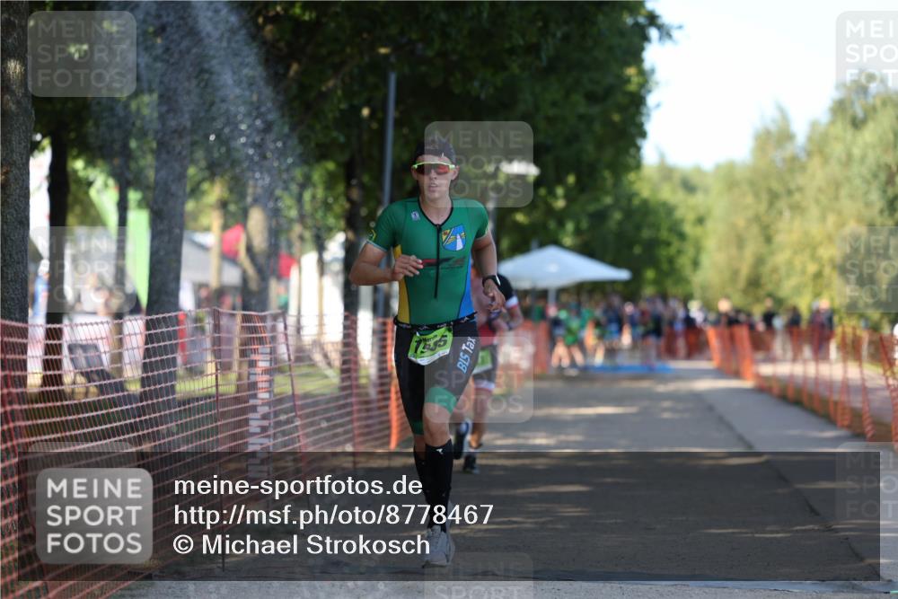 07.09.2025 - 19. Norderstedt Triathlon Michael Strokosch http://msf.ph/oto/8778467 07.09.2025 15:55:04 Laufen 387 meine-sportfotos.de