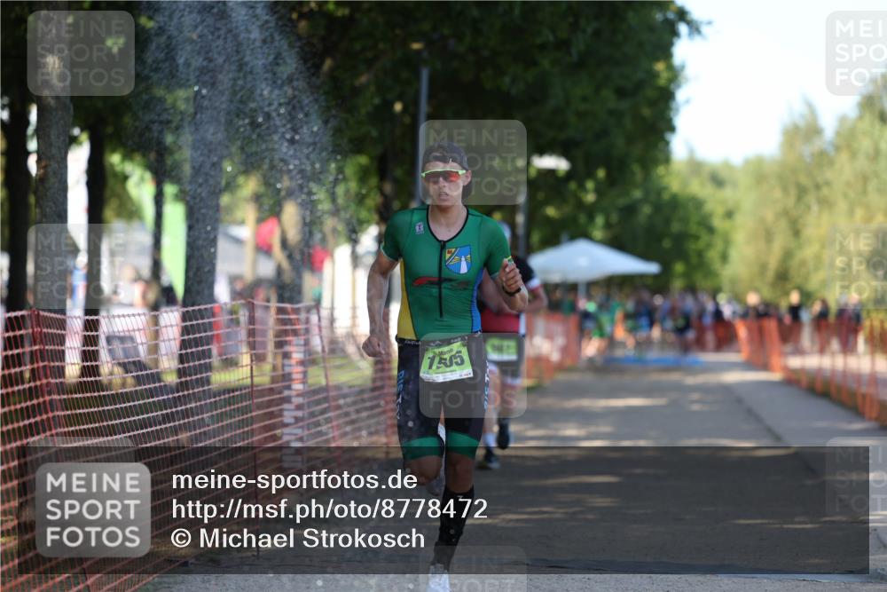 07.09.2025 - 19. Norderstedt Triathlon Michael Strokosch http://msf.ph/oto/8778472 07.09.2025 15:55:04 Laufen 387 meine-sportfotos.de