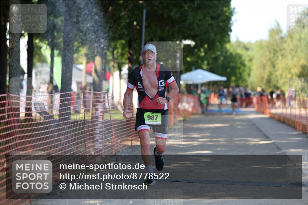 07.09.2025 - 19. Norderstedt Triathlon Michael Strokosch http://msf.ph/oto/8778522 07.09.2025 15:55:07 Laufen  meine-sportfotos.de
