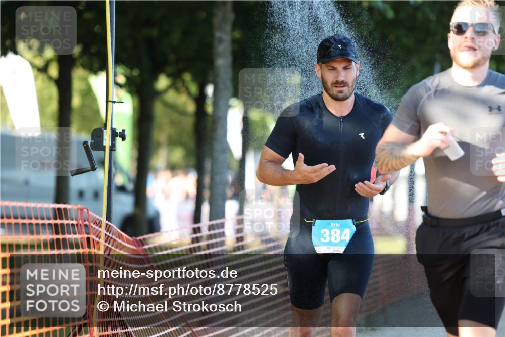 07.09.2025 - 19. Norderstedt Triathlon Michael Strokosch http://msf.ph/oto/8778525 07.09.2025 16:58:31 Laufen 384, 429, 1558, 1560 meine-sportfotos.de