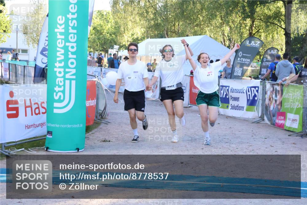 07.09.2025 - 19. Norderstedt Triathlon Zöllner http://msf.ph/oto/8778537 07.09.2025 17:22:33 Ziel 937 meine-sportfotos.de