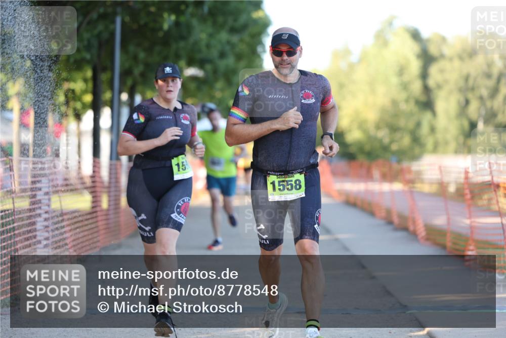 07.09.2025 - 19. Norderstedt Triathlon Michael Strokosch http://msf.ph/oto/8778548 07.09.2025 16:58:37 Laufen 947, 1558, 1560 meine-sportfotos.de